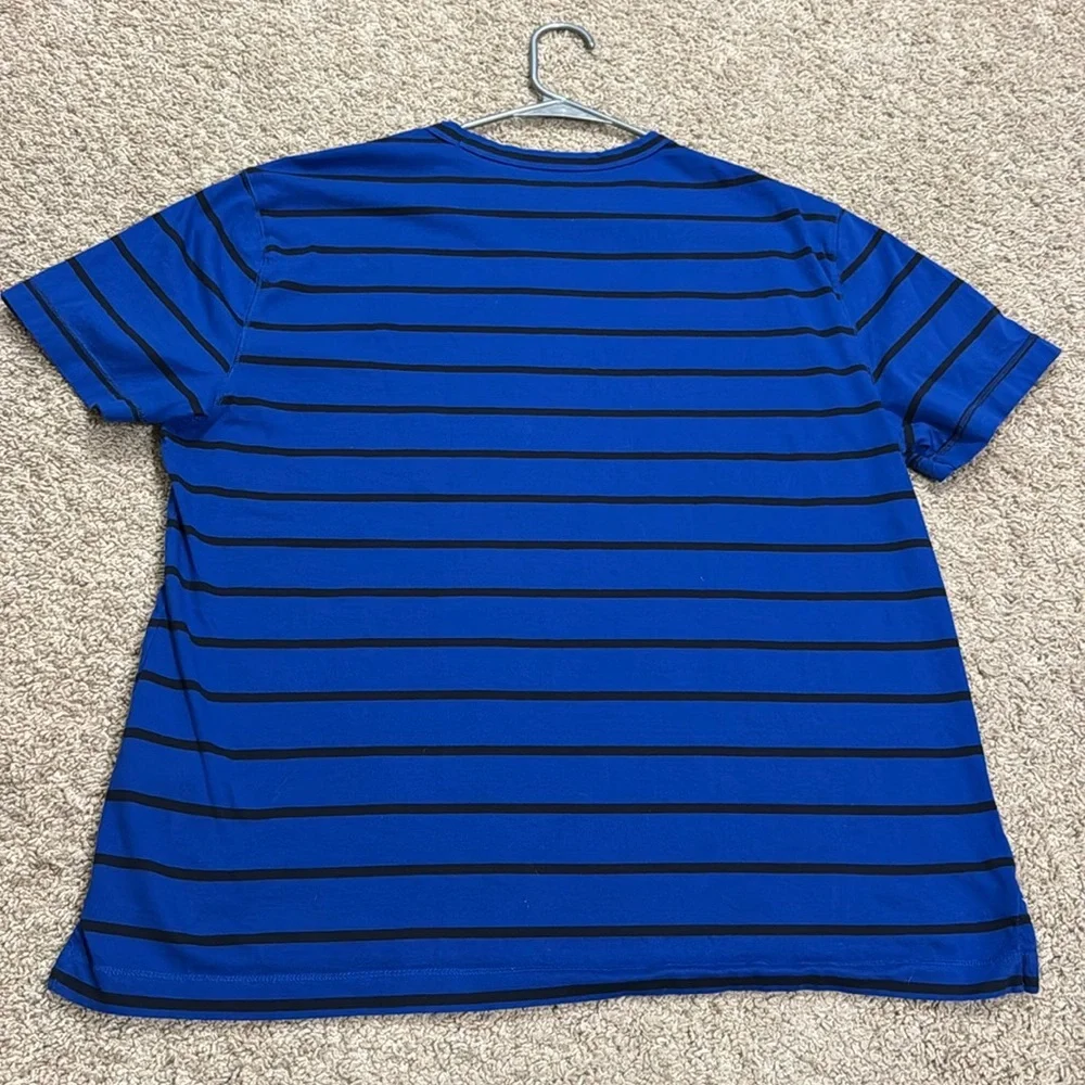 74. Banana Republic Blue Striped‎ Men's Shirt (L)